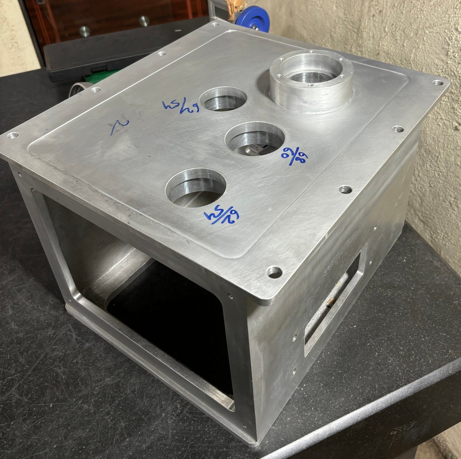 Image gallery marquee